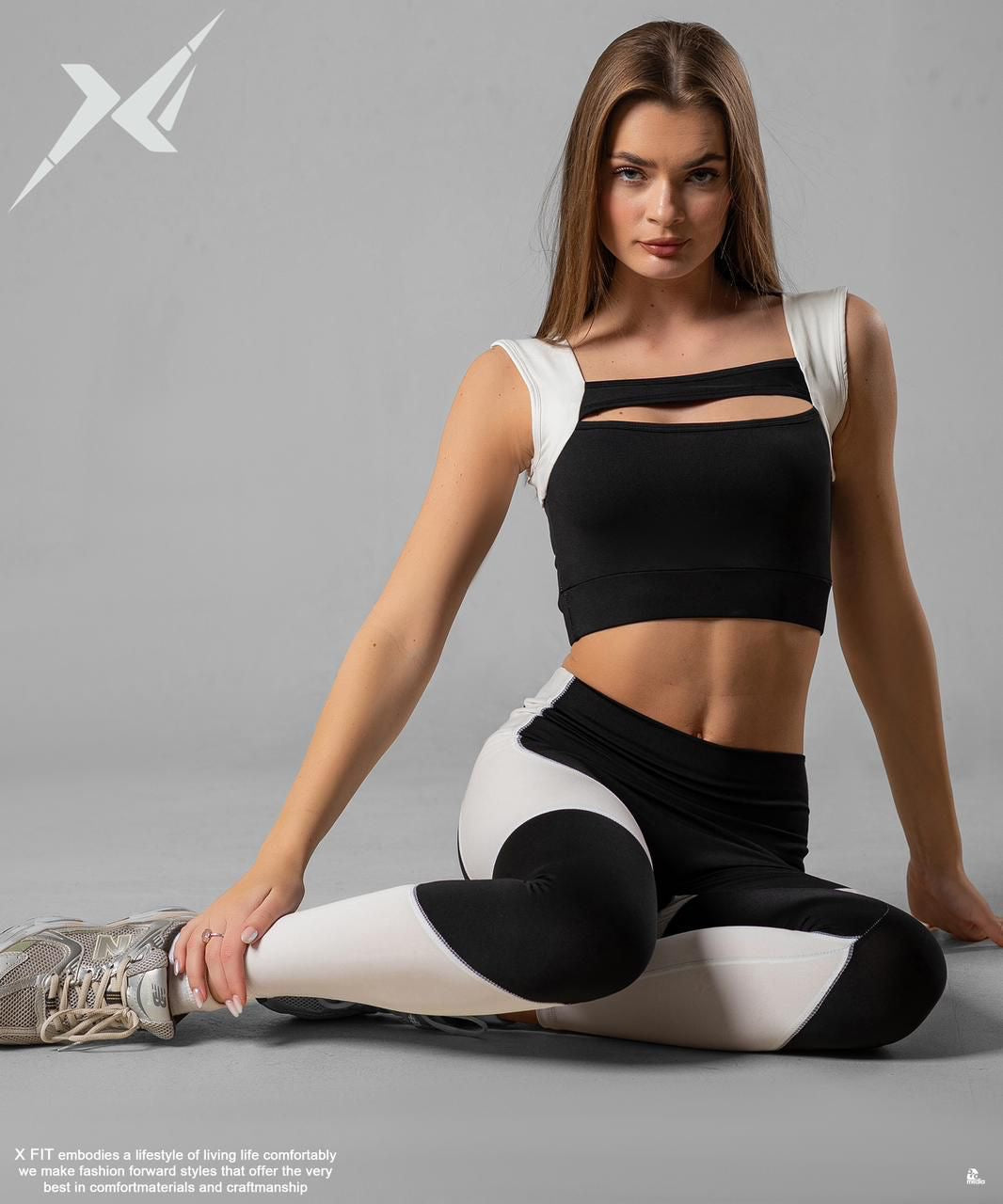 Sport Bra Black & White