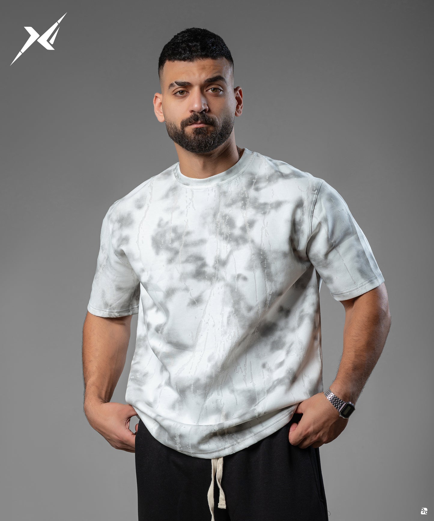 white T-shirt Cutting print