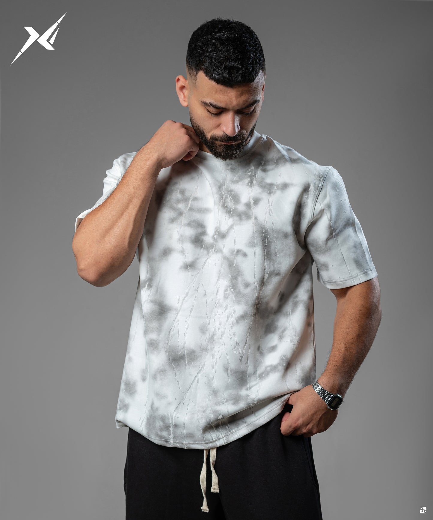 white T-shirt Cutting print