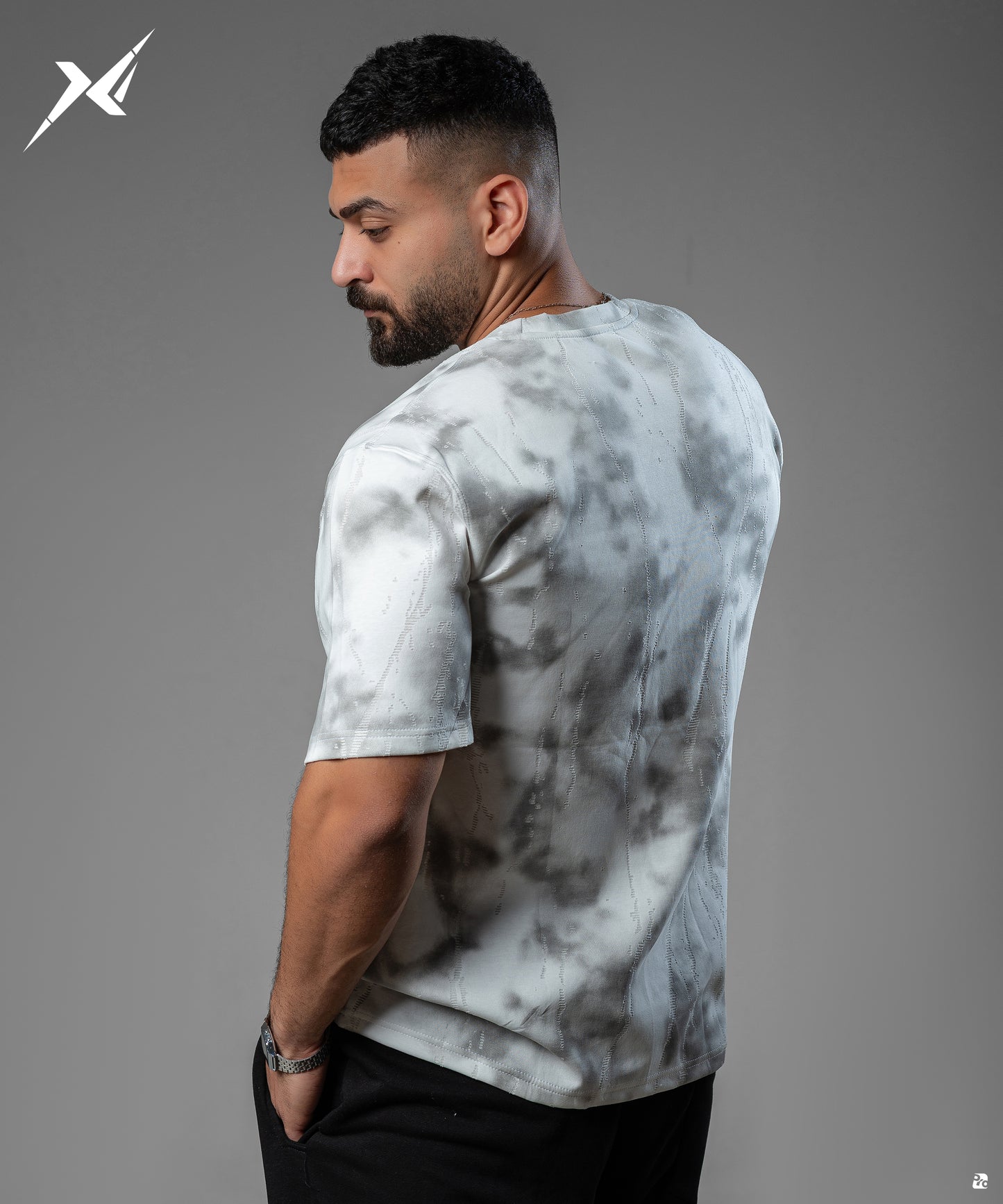 white T-shirt Cutting print