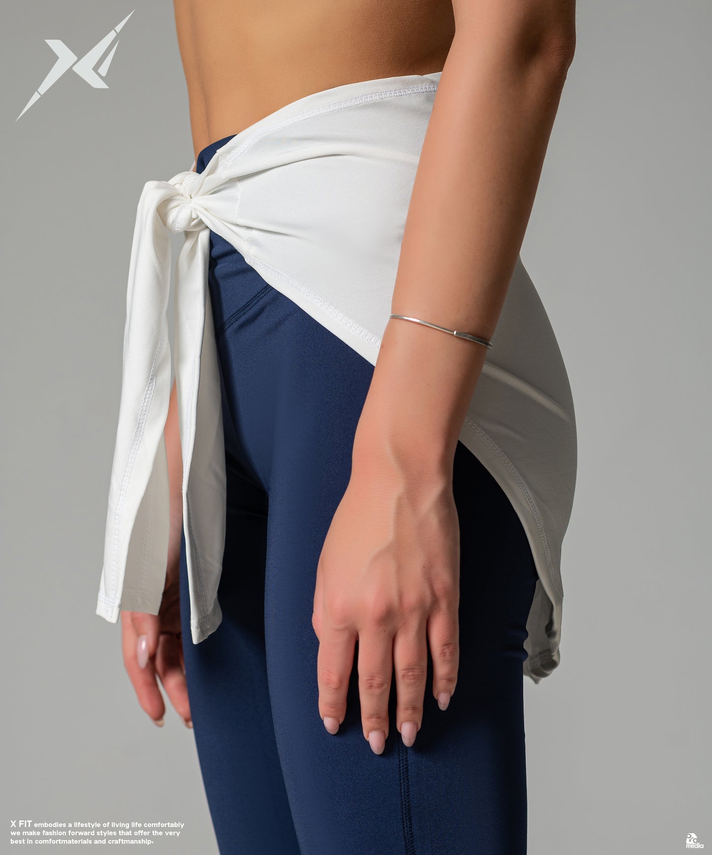 HIP COVER WHITE