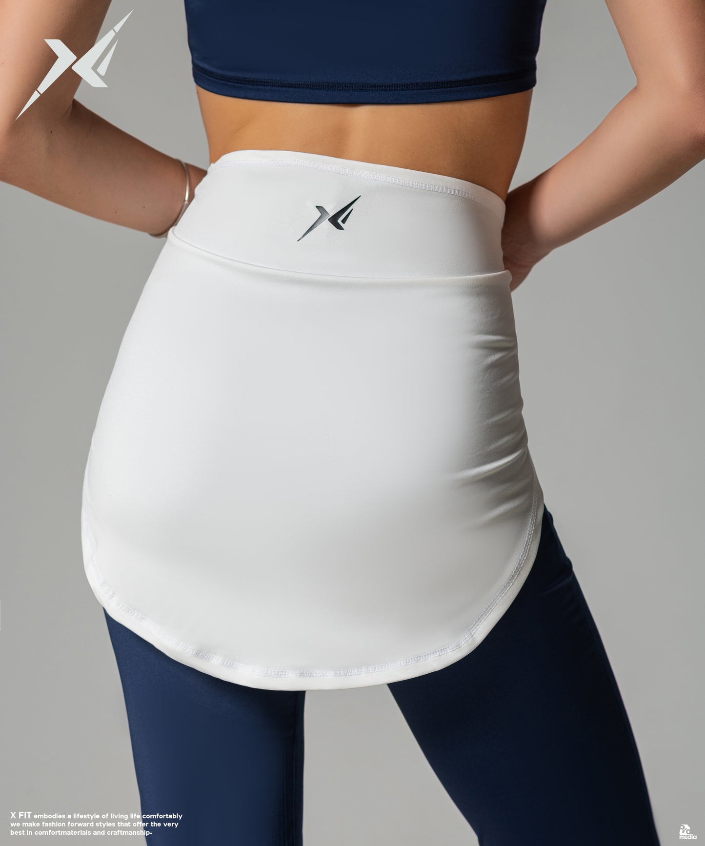 HIP COVER WHITE