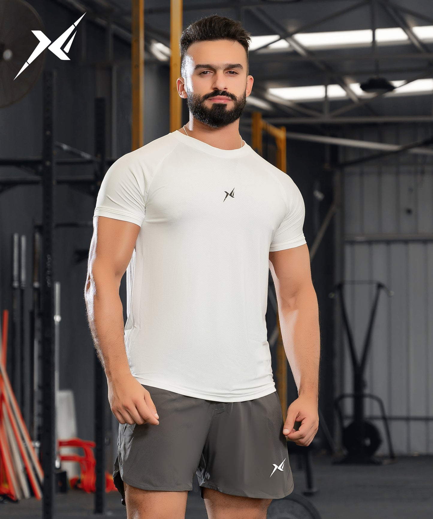 T-shirt White