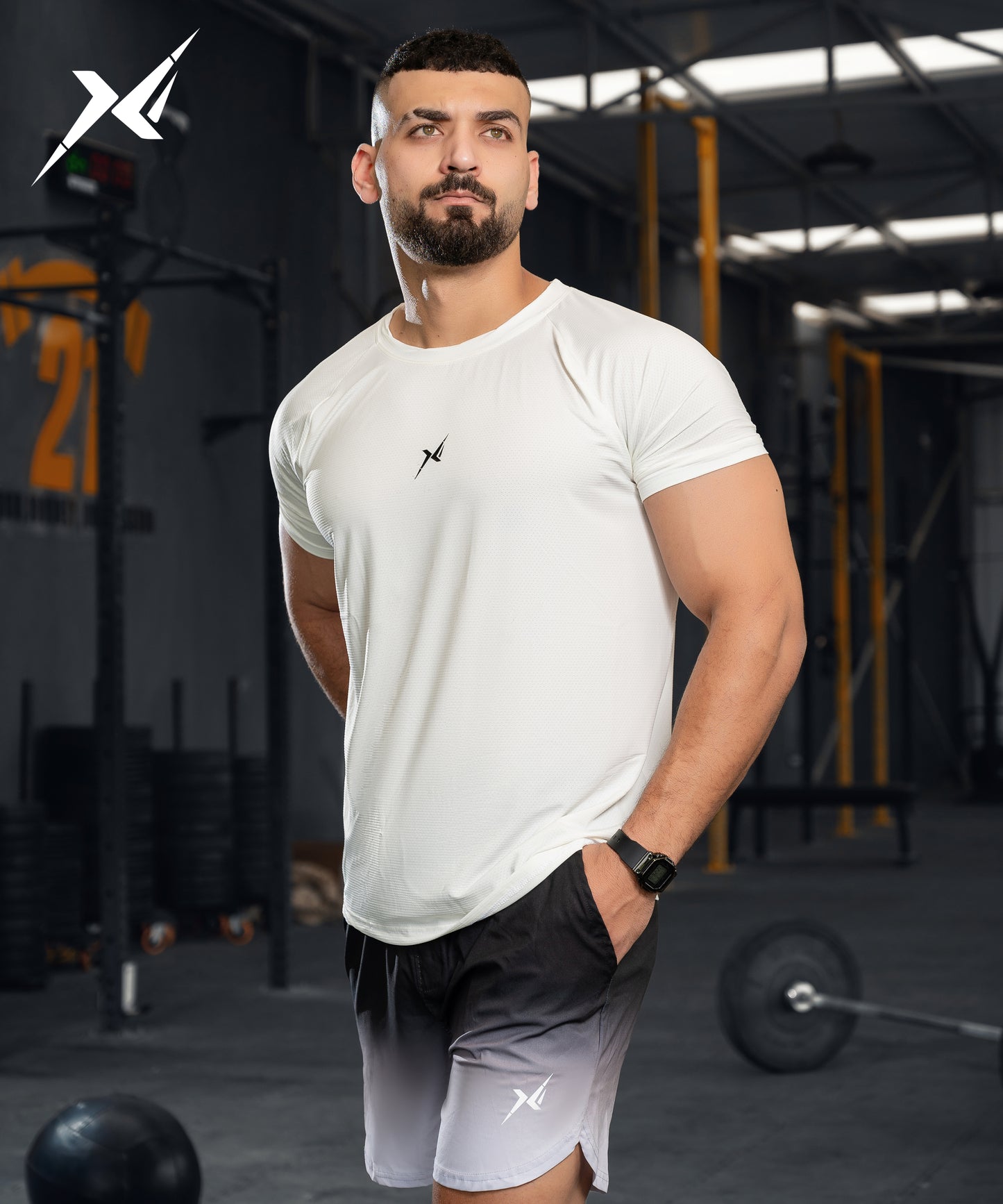 T-shirt White