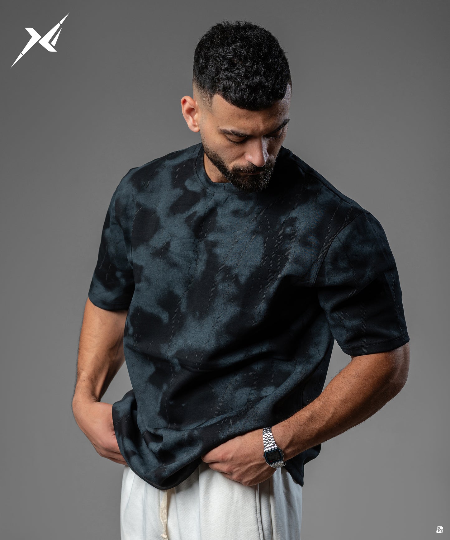 Black T-shirt Cutting print