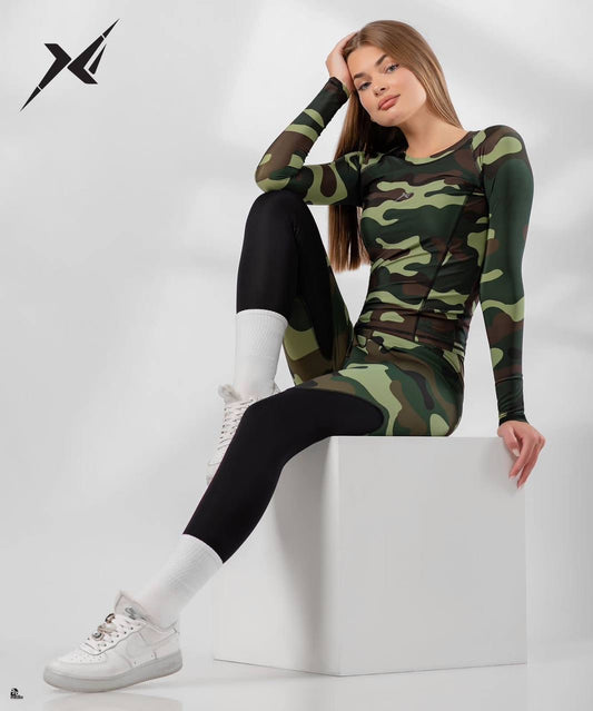 TOP ARMY GREEN